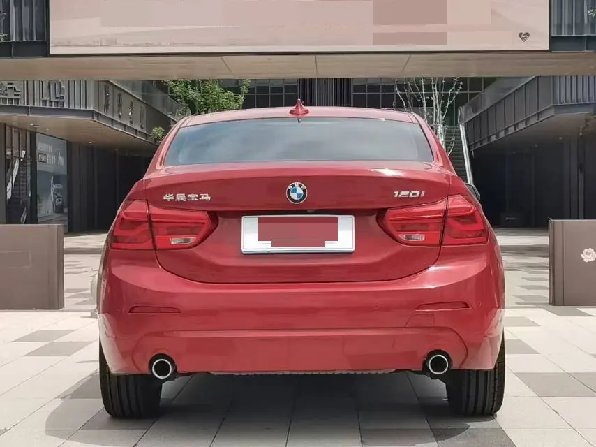 BMW 1 Series 2020 120i 1.5T Fashion Automatic 8