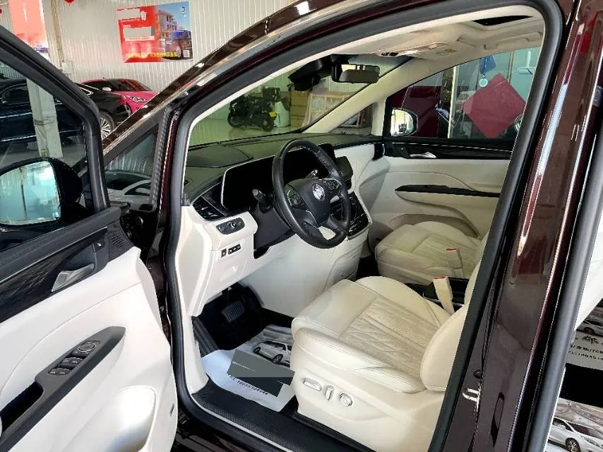 Buick 2022 GL8 Avenir 48V 2.0T Seven-seat Pro-Li Edition Automatic Gear 9