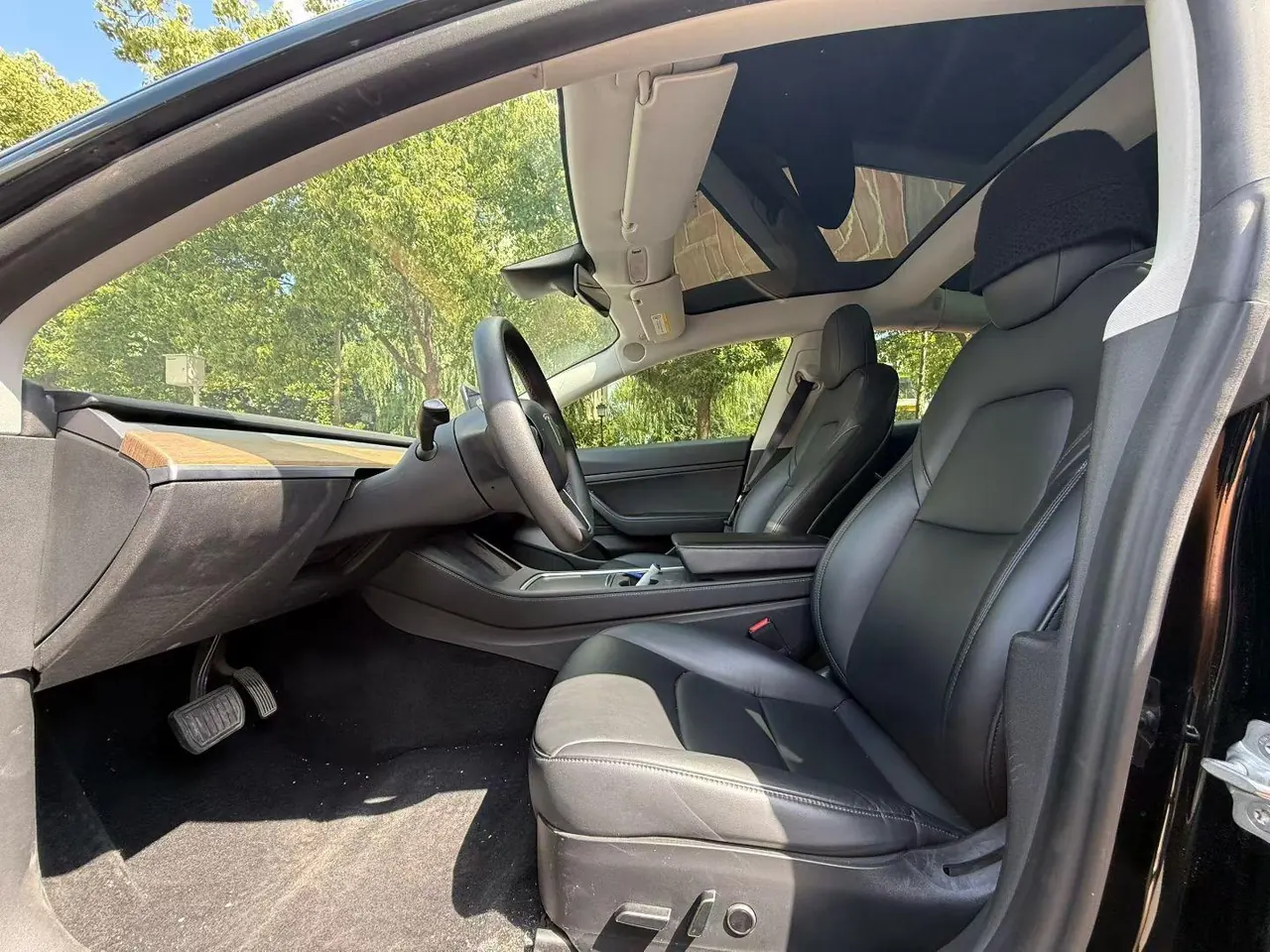 Tesla 2020 Model 3 Standard Endurance Rear Drive Upgraded Automatic Gear 2