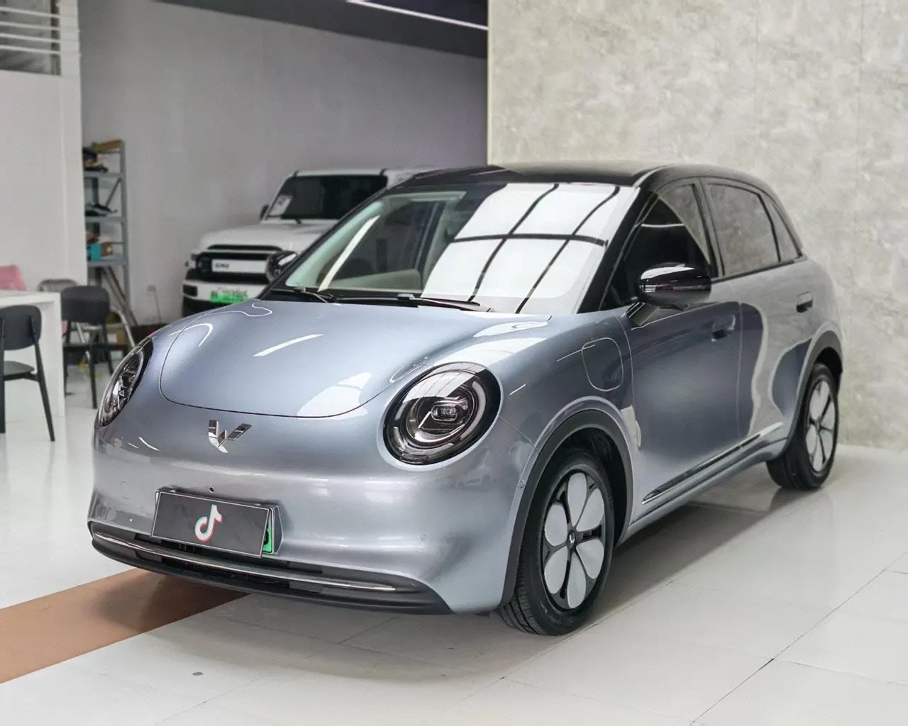 WuLing 2026 Plantronics Pro 403km Flagship Automatic - View 1