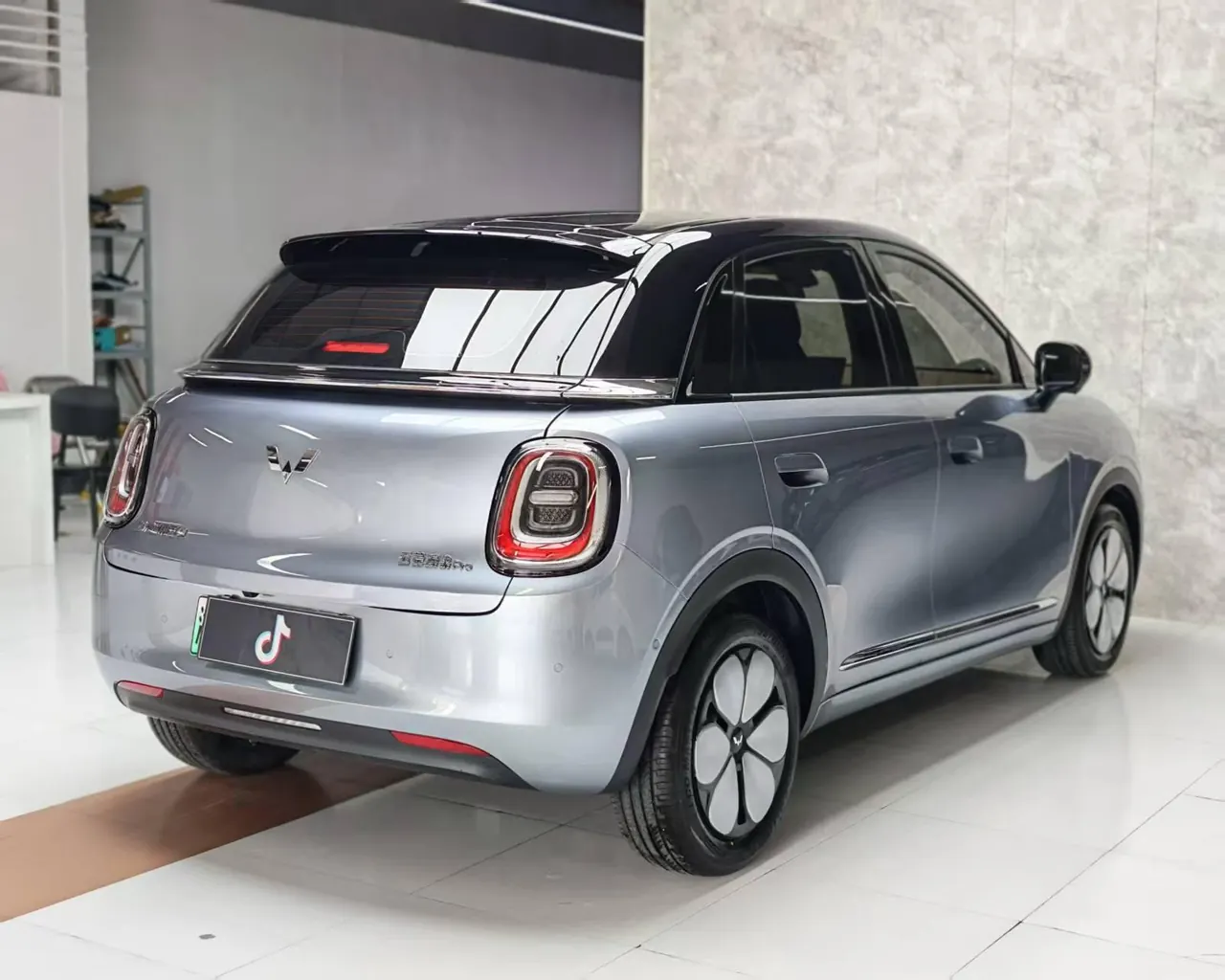 WuLing 2026 Plantronics Pro 403km Flagship Automatic 9