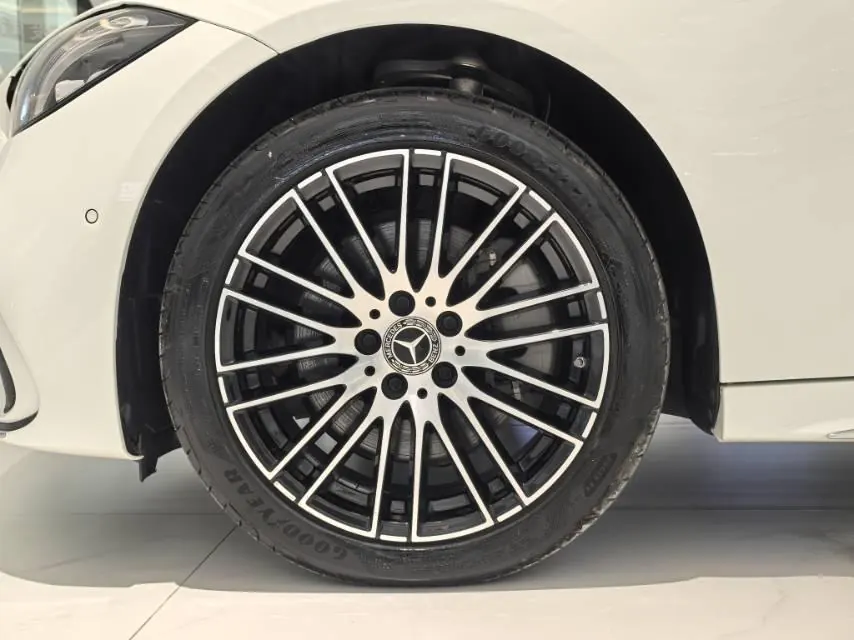 Mercedes Benz Class C 2024 C 260 L 48V 1.5T Sports Edition (Modified 2) Automatic Gear 13