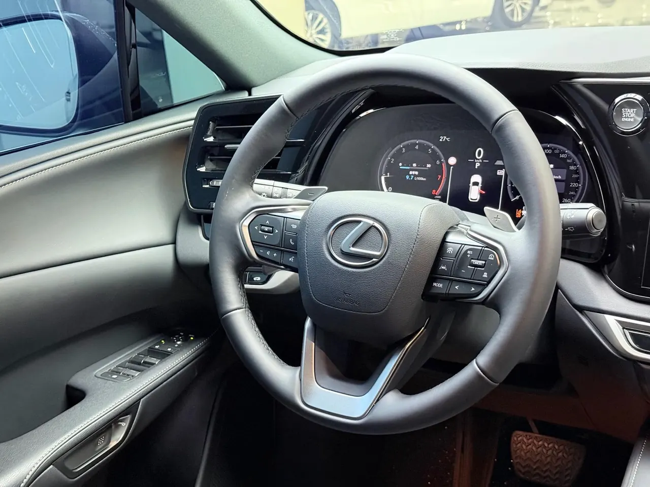 Lexus RX (Imported) 2024 RX300 2.0T Four-wheel Drive Edition Automatic Gear 4