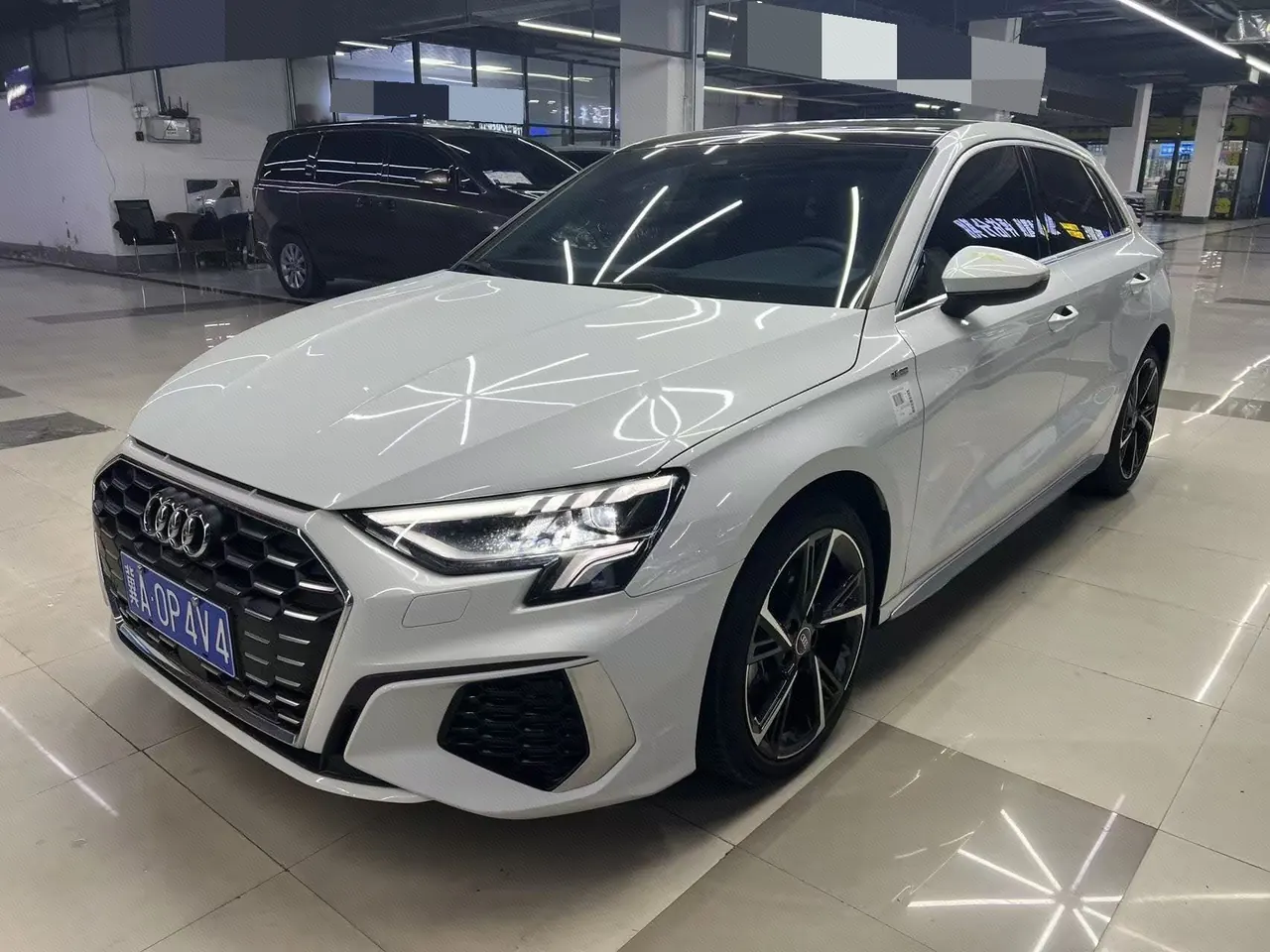 Audi 2024 A3 Sportback 1.4TFSI 35TFSI Deluxe Elegant Automatic Gear - View 1