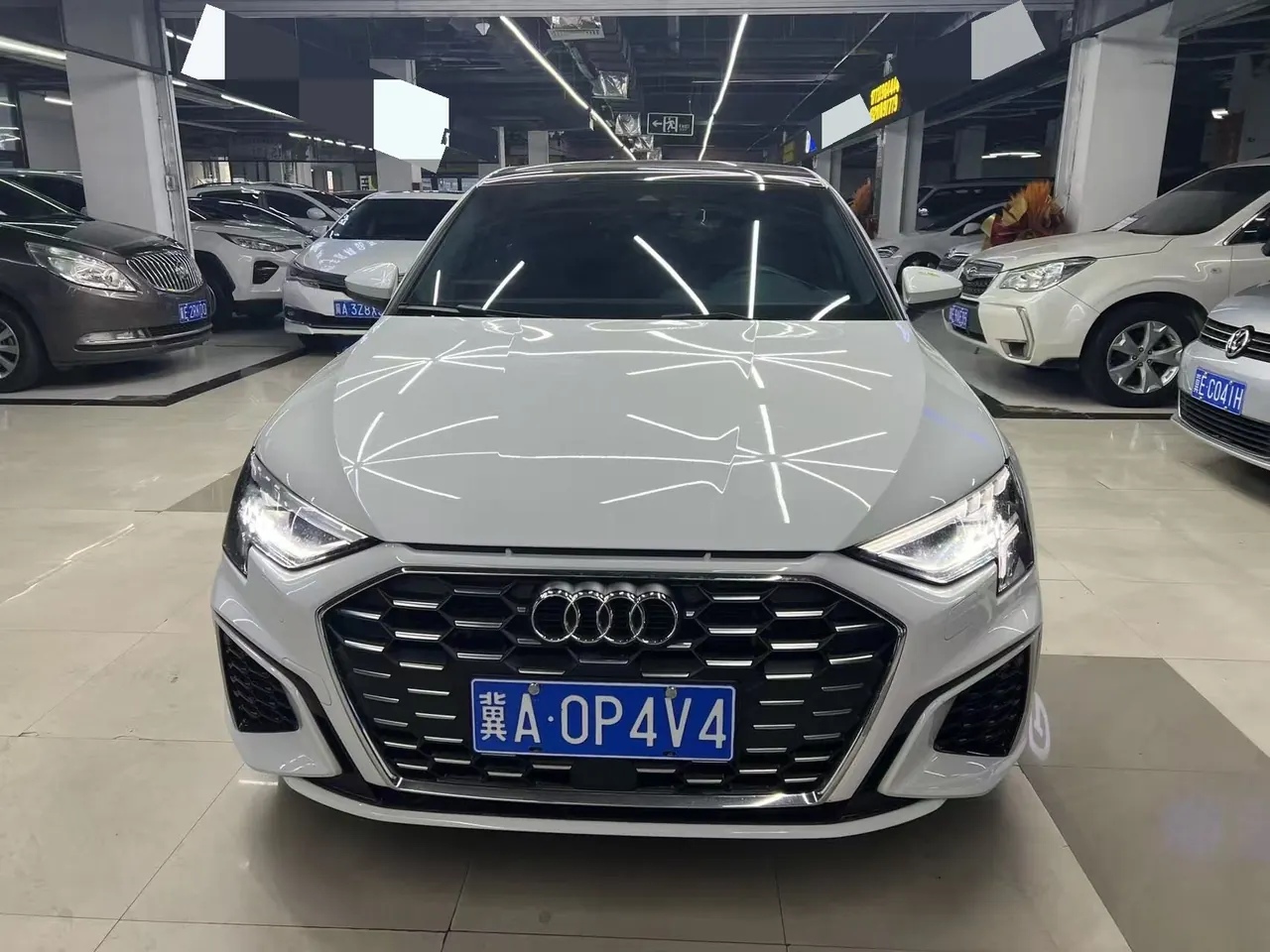 Audi 2024 A3 Sportback 1.4TFSI 35TFSI Deluxe Elegant Automatic Gear 2