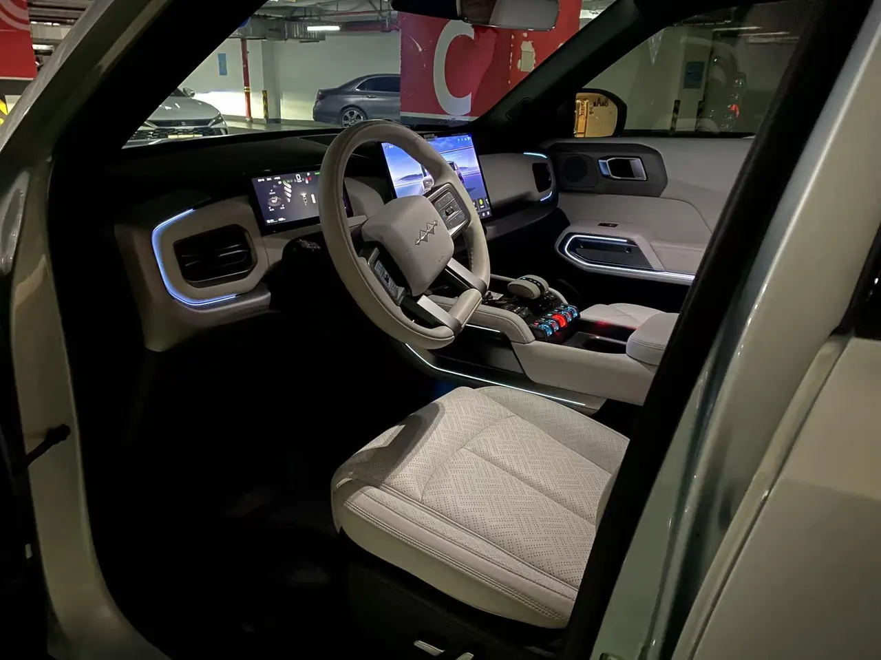 FangChengBao 2025 titanium 3 501KM rear drive smart drive Max version automatic gear 5