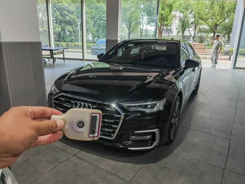 Audi 2023 A6L 2.0TFSI 45TFSI Quattro Selected Dynamic (Modified) Automatic Gear - View 1