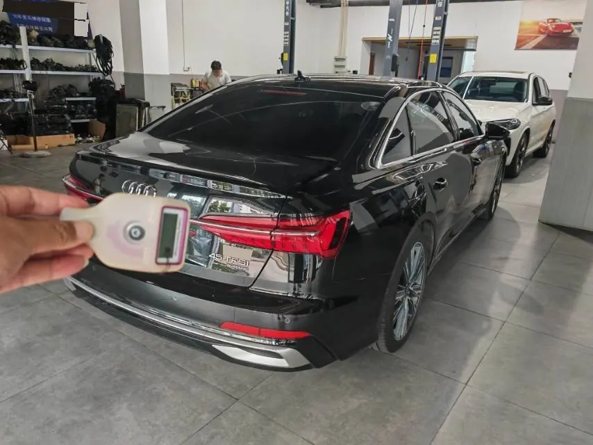 Audi 2023 A6L 2.0TFSI 45TFSI Quattro Selected Dynamic (Modified) Automatic Gear 7