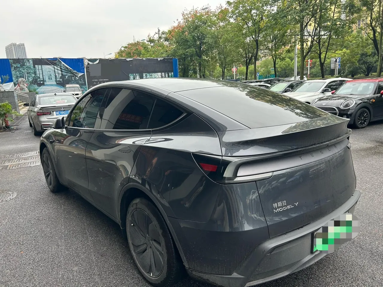 Tesla 2025 Model Y rear-wheel drive version automatic transmission 6