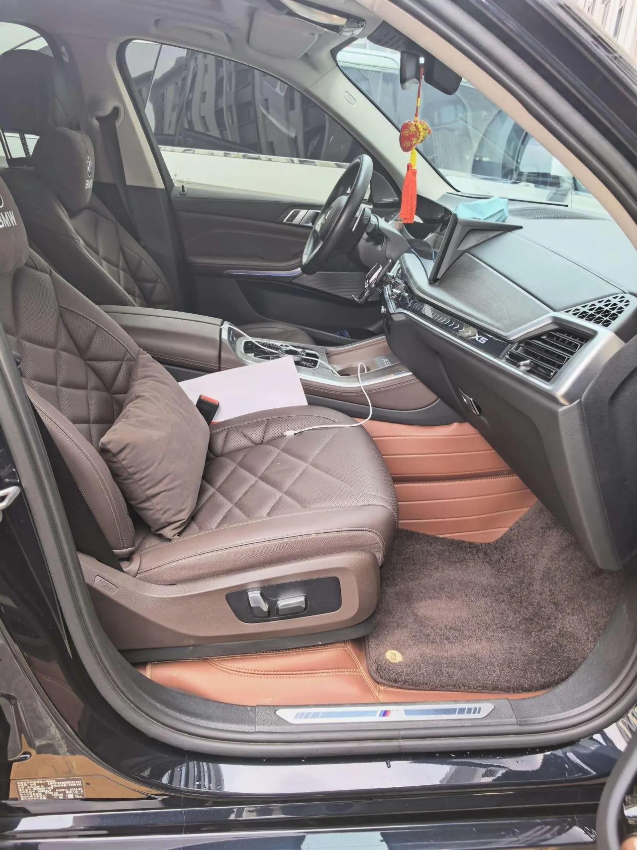 BMW 2023 X5 xDrive30Li 48V 2.0T exclusive m sports obsidian night suit automatic gear 5