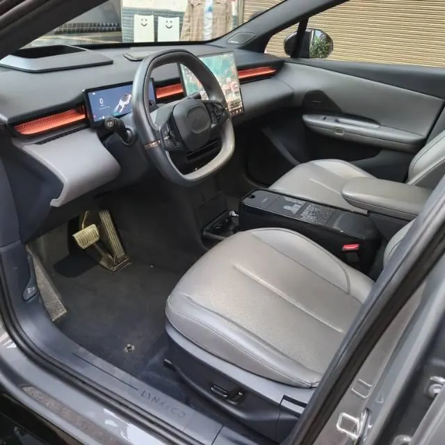 LYNK&amp;CO 2025 LYNK&amp;CO Z 20 530km Rear Drive Max Automatic 6