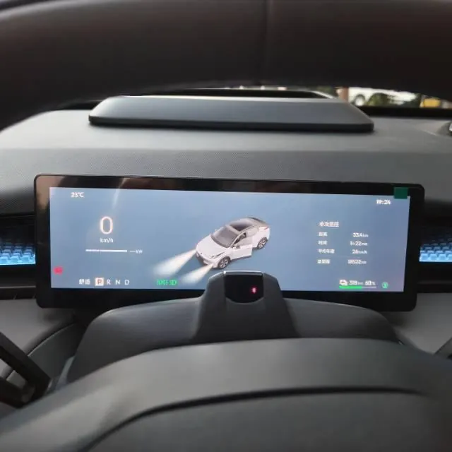 LYNK&amp;CO 2025 LYNK&amp;CO Z 20 530km Rear Drive Max Automatic 9