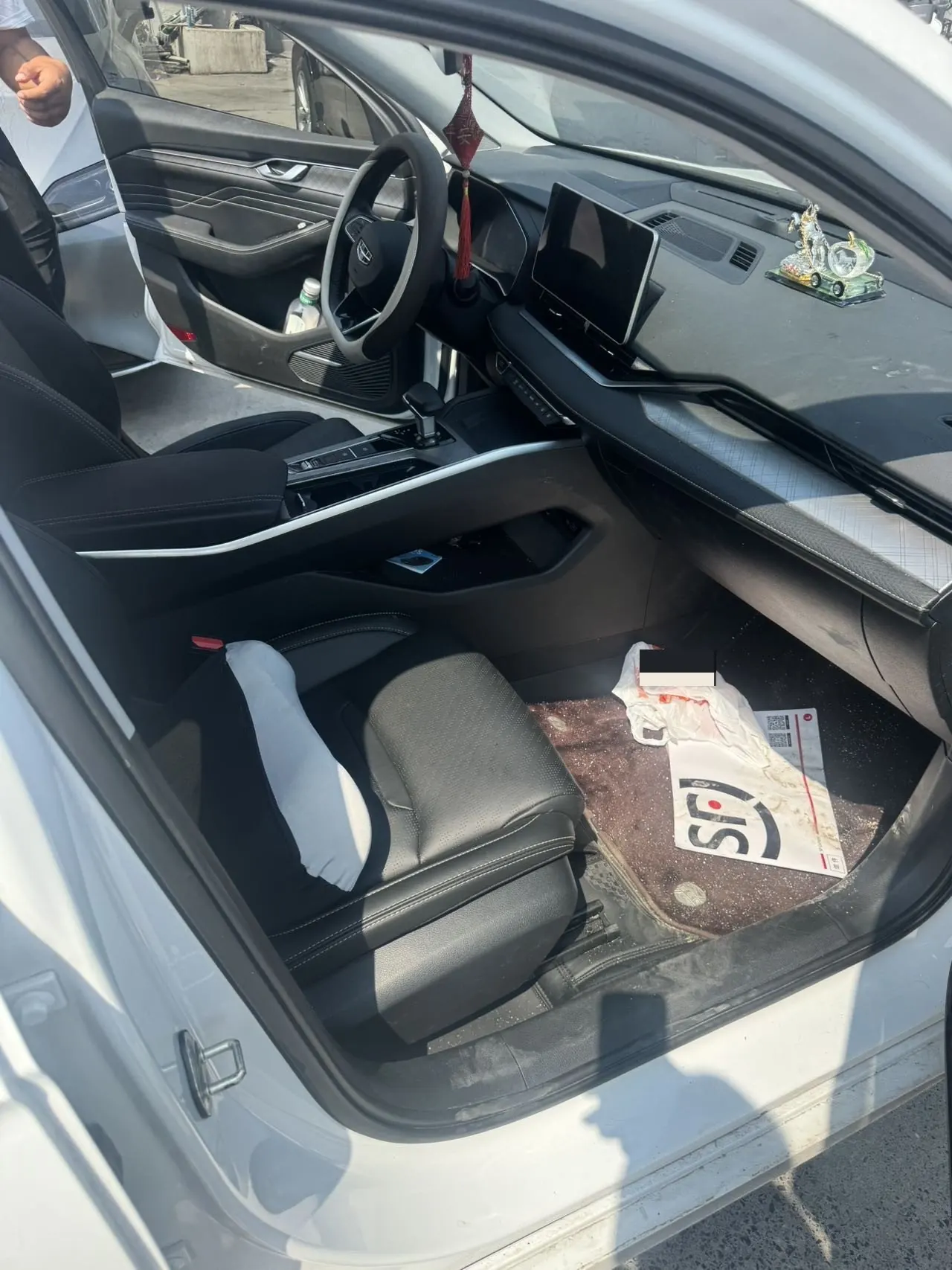 Geely 2023 Xingrui 2.0TD Luxury Automatic Transmission 5