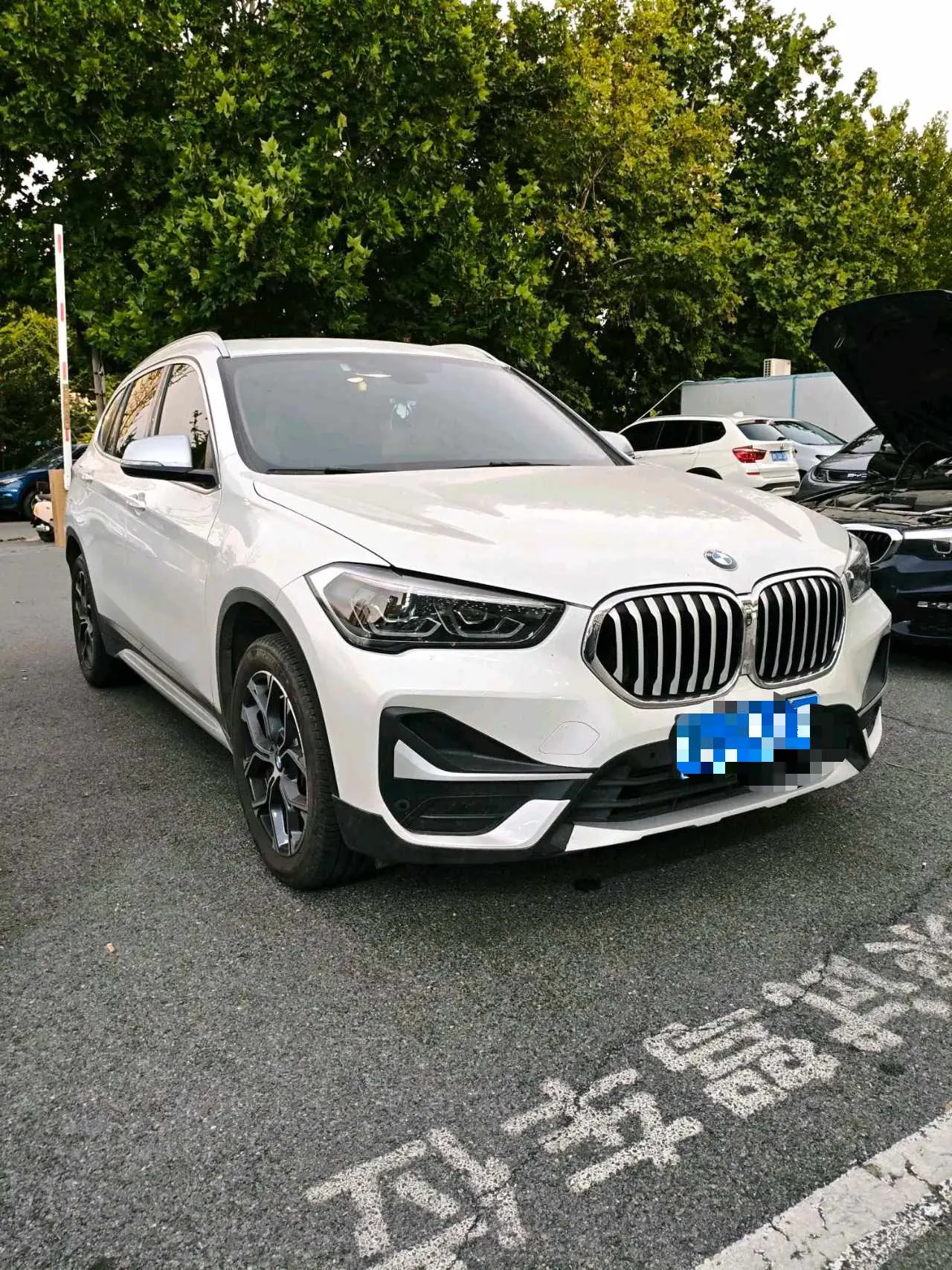 BMW 2021 X1 sDrive20Li 1.5T exclusive automatic gear 3