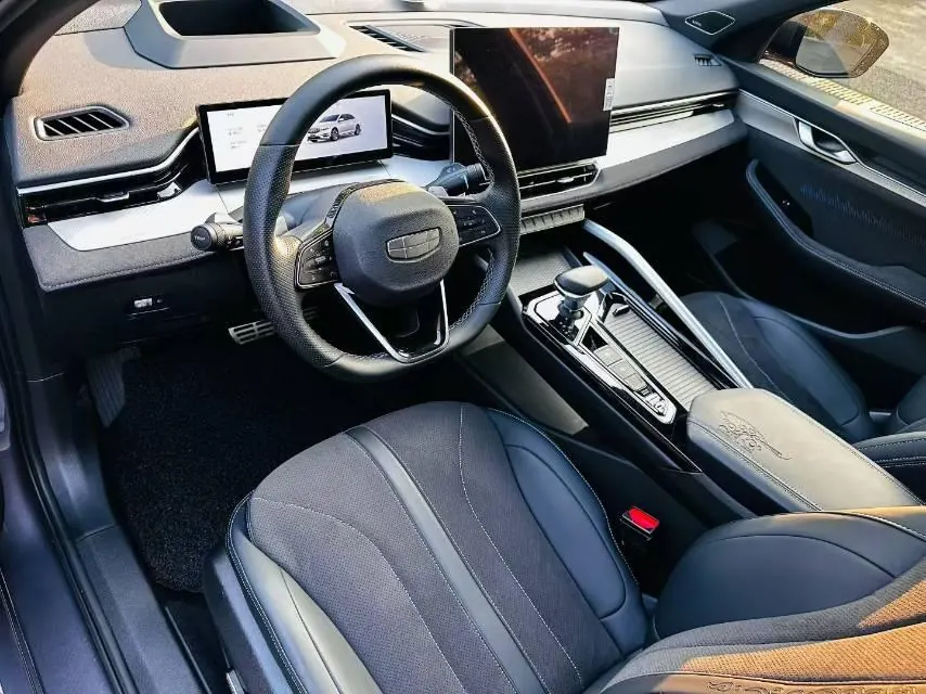 Geely 2025 xingrui 2.0TD oriental obsidian full moon version automatic gear 6
