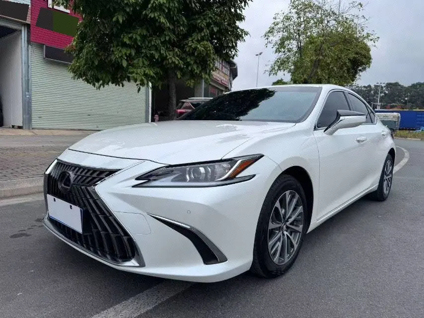 Lexus ES (Imported) 2023 ES200 2.0 Stepless Premium Edition Automatic Gear - View 1