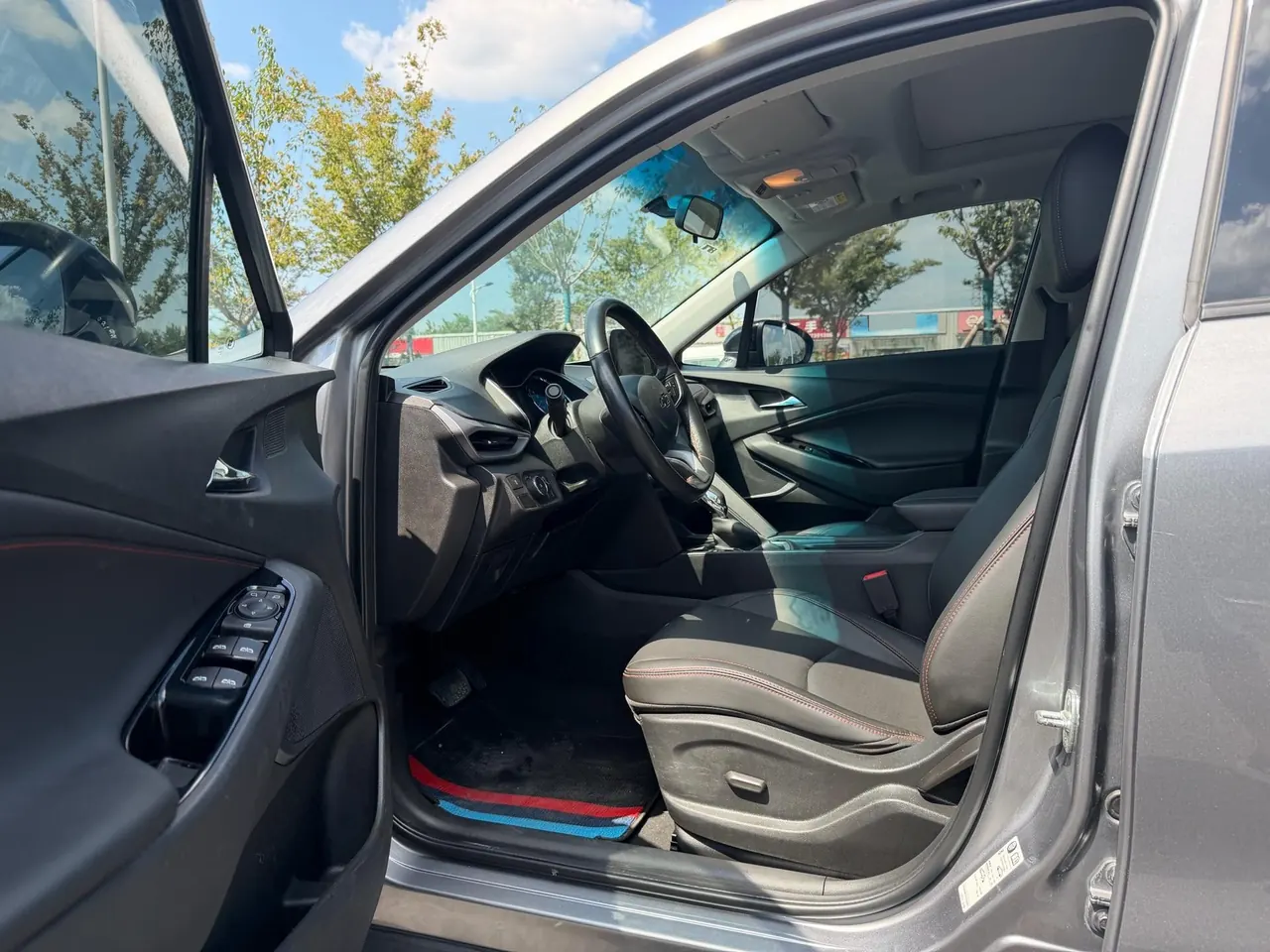 Chevrolet 2020 Volando 48V 1.3T Redline 530T Vertical Edition (52) Automatic Gear 4