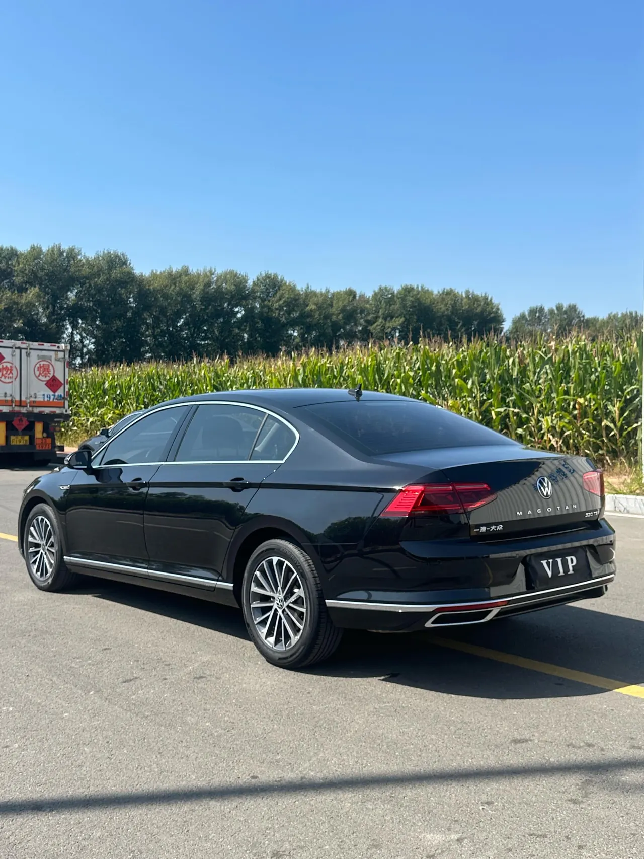 Volkswagen 2020 Magotan 2.0TSI 330TSI luxury automatic transmission 6