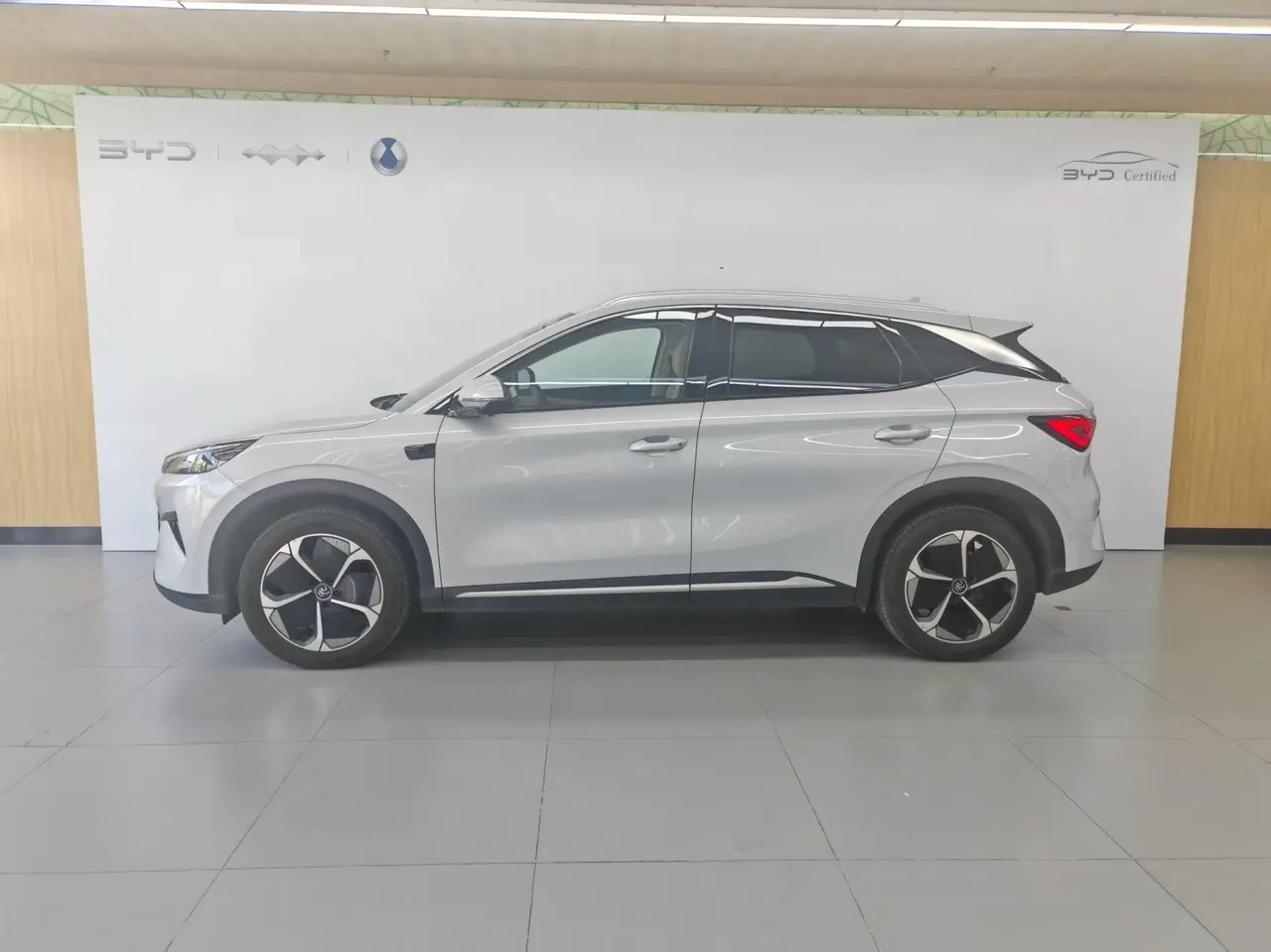 BYD Yuan PLUS 2025 Yuan PLUS Smart Driving Edition 510KM Exceed Automatic Gear 2