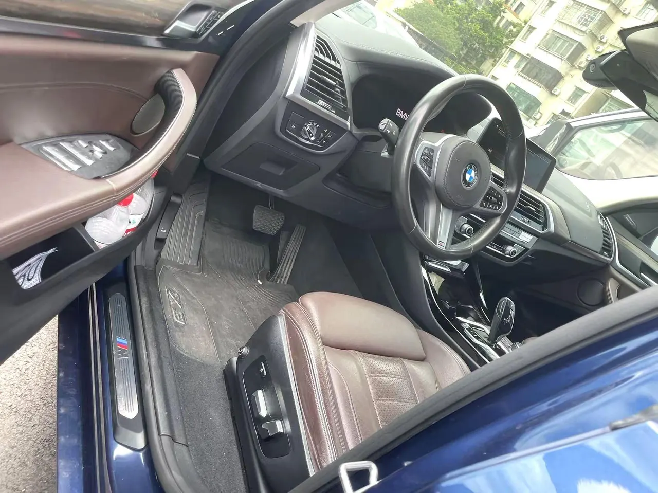 BMW 2020 X3 xDrive28i 2.0T M sports suit automatic gear 3