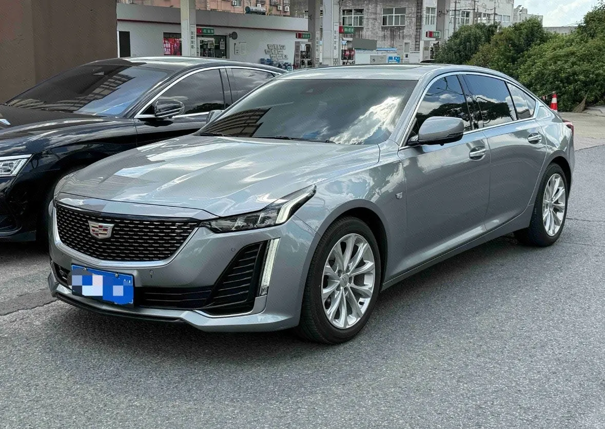 Cadillac 2023 CT5 2.0T 28T Luxury (Standard Edition) Automatic Gear - View 1