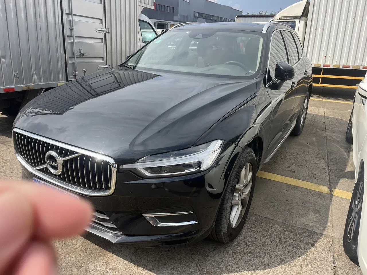 Volvo 2020 XC60 2.0T T5 4-wheel drive smart luxury automatic gear - View 1