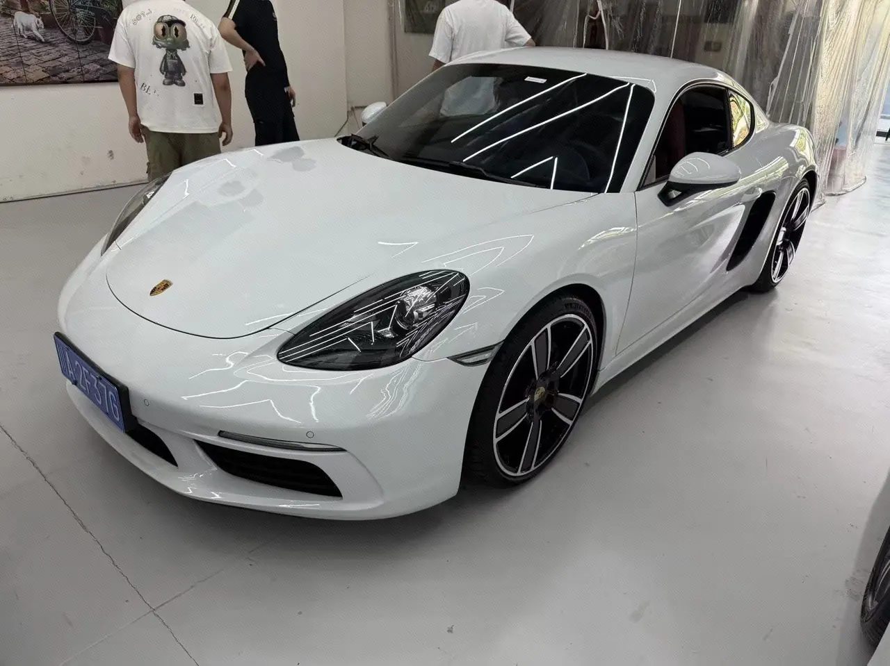 Porsche 718 (Imported) 2023 718 Kaman 2.0T Style Edition Automatic - View 1