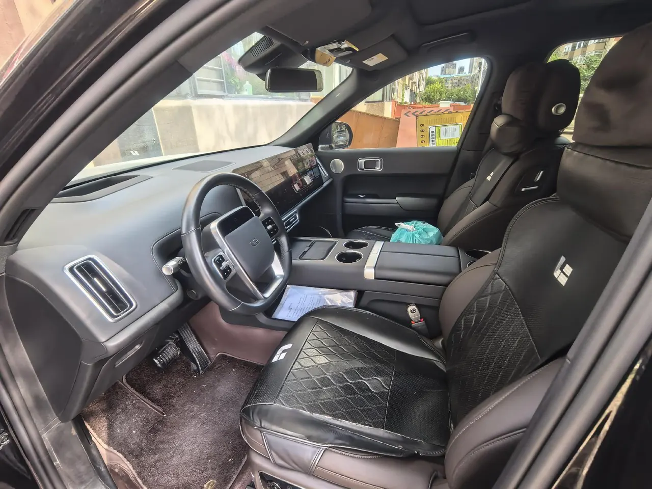 Li 2023 L8 Air automatic gear 8