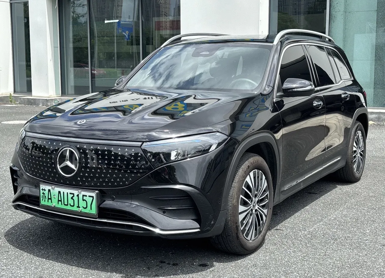 Mercedes Benz 2025 EQB 260 EQB 260 Automatic - View 1