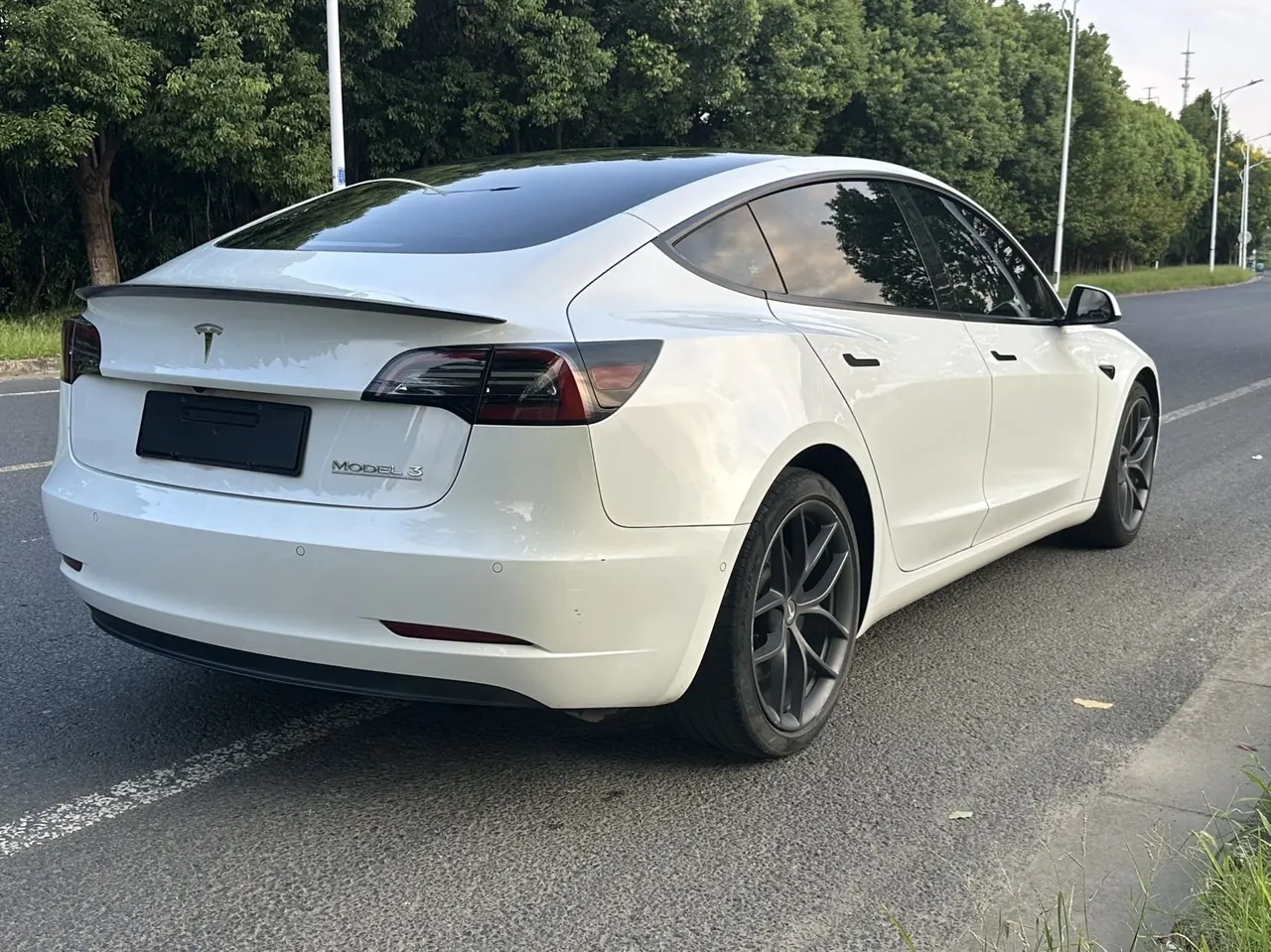 Tesla 2021 Model 3 Performance high-performance all-wheel drive version (facelift) automatic gear 9