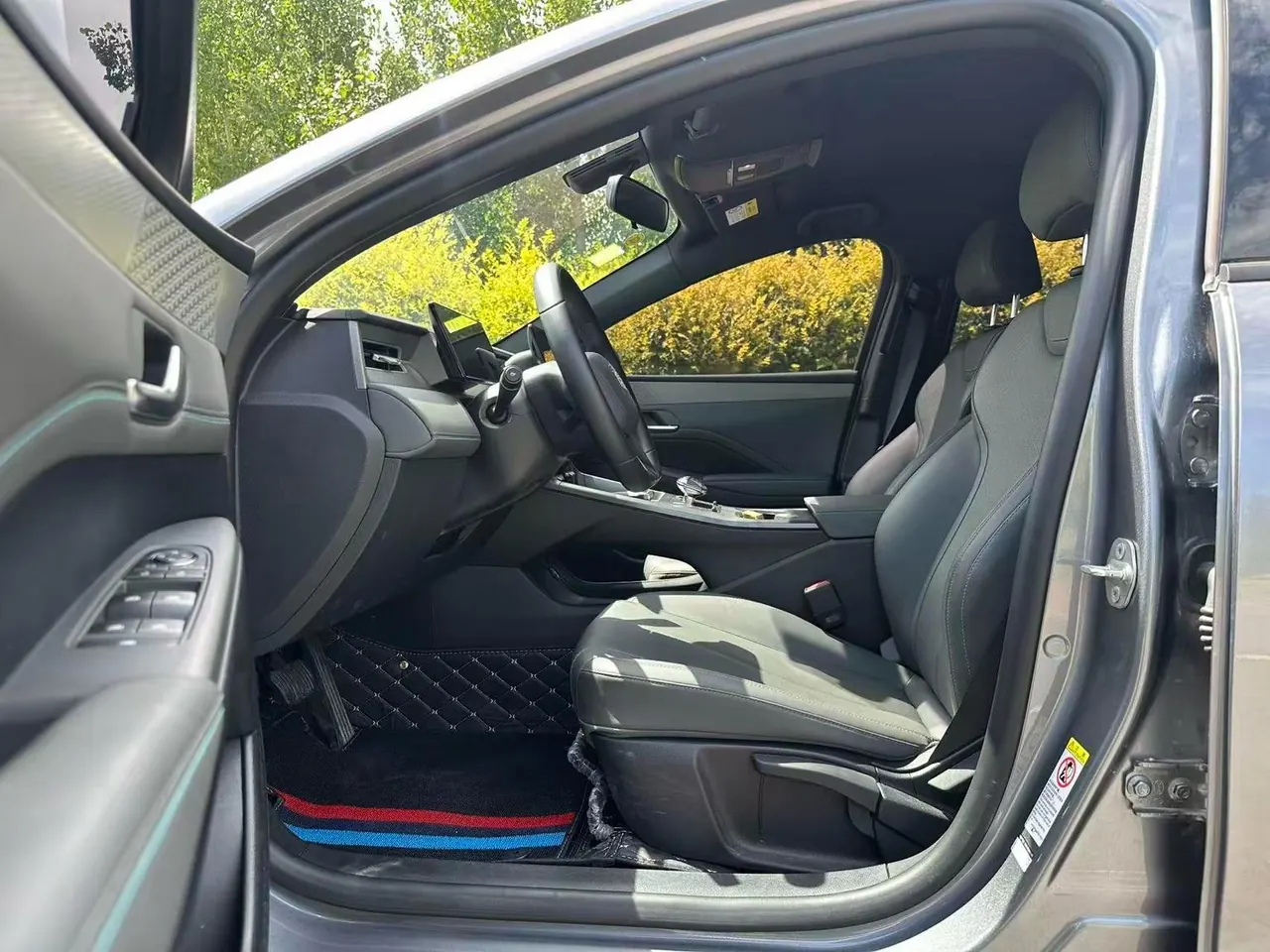 BYD 2025 Qin PLUS DM-i 1.5 stepless intelligent driving version 55KM leading automatic gear 8