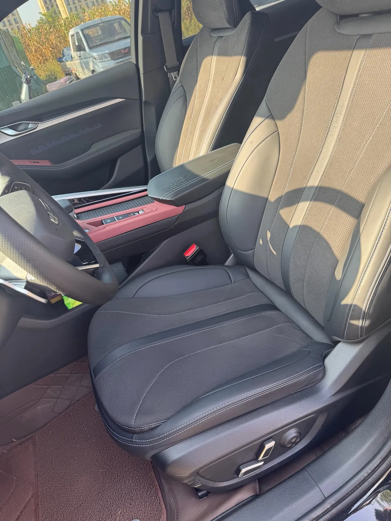 Geely 2025 xingrui 2.0TD oriental obsidian star version automatic gear 5
