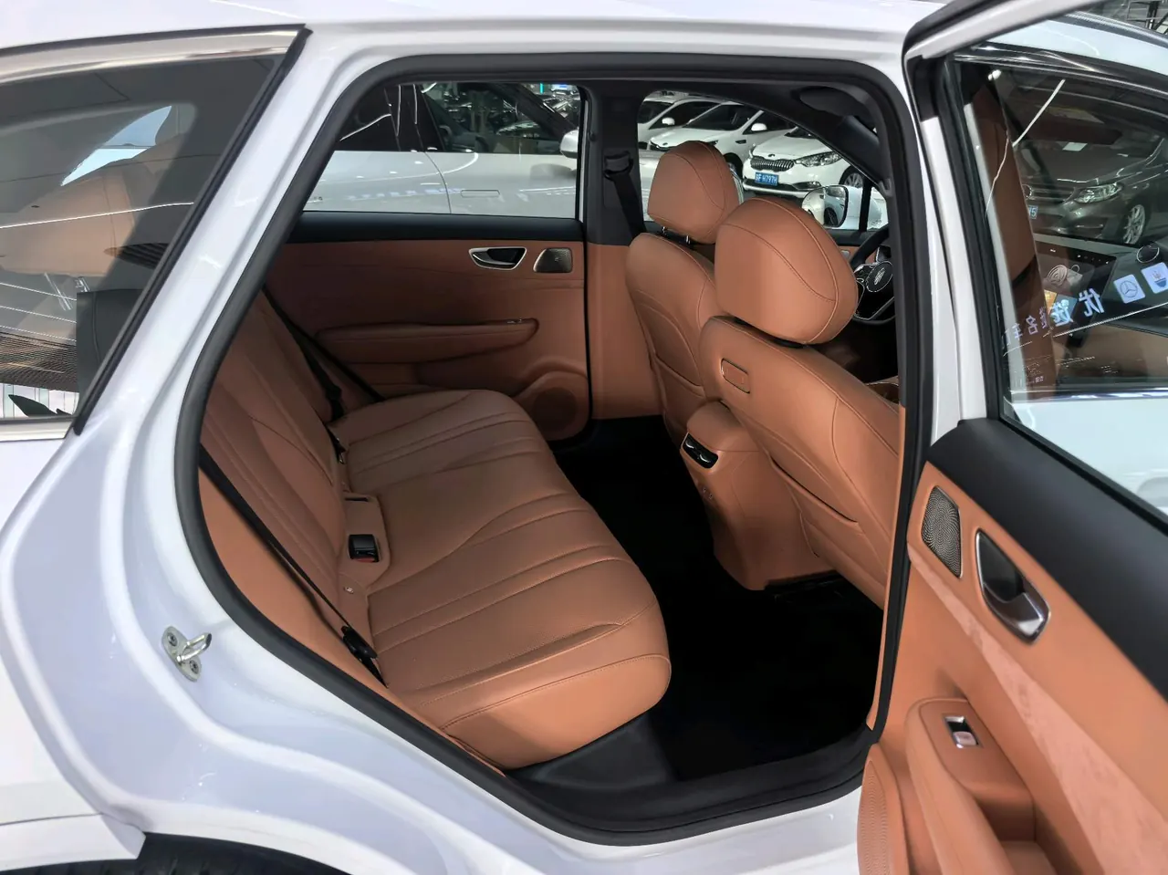 Shangjie 2025 H5 Range-Extended Max Automatic Transmission 18