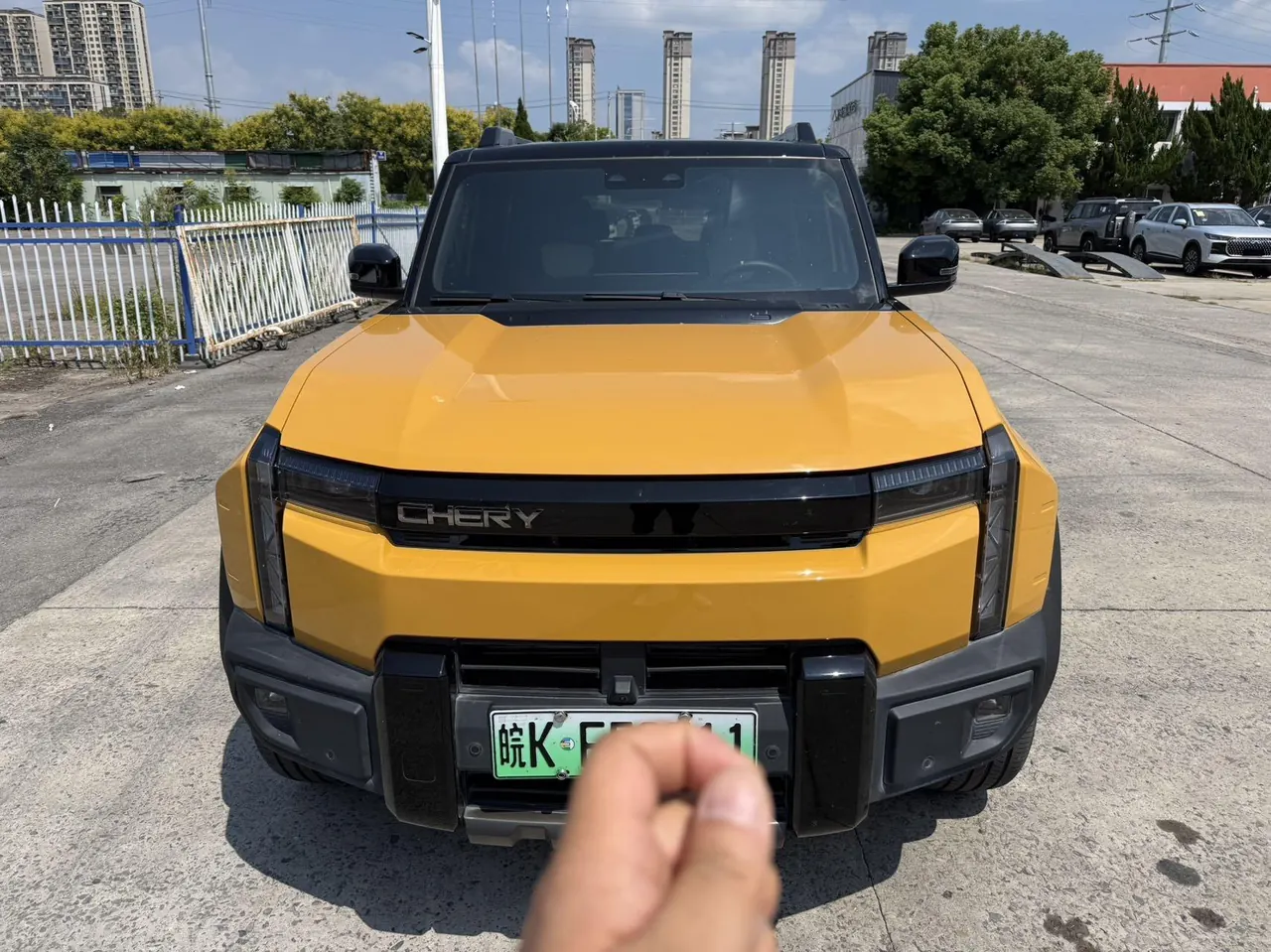Chery 2025 Fengyun X3L 205 Four-wheel Drive High Energy Edition Automatic Gear 2