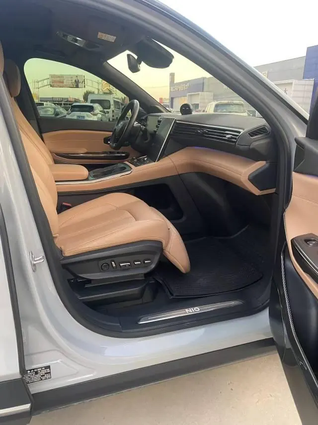 NIO 2020 ES 6 430KM Signature Edition Automatic Gear 6