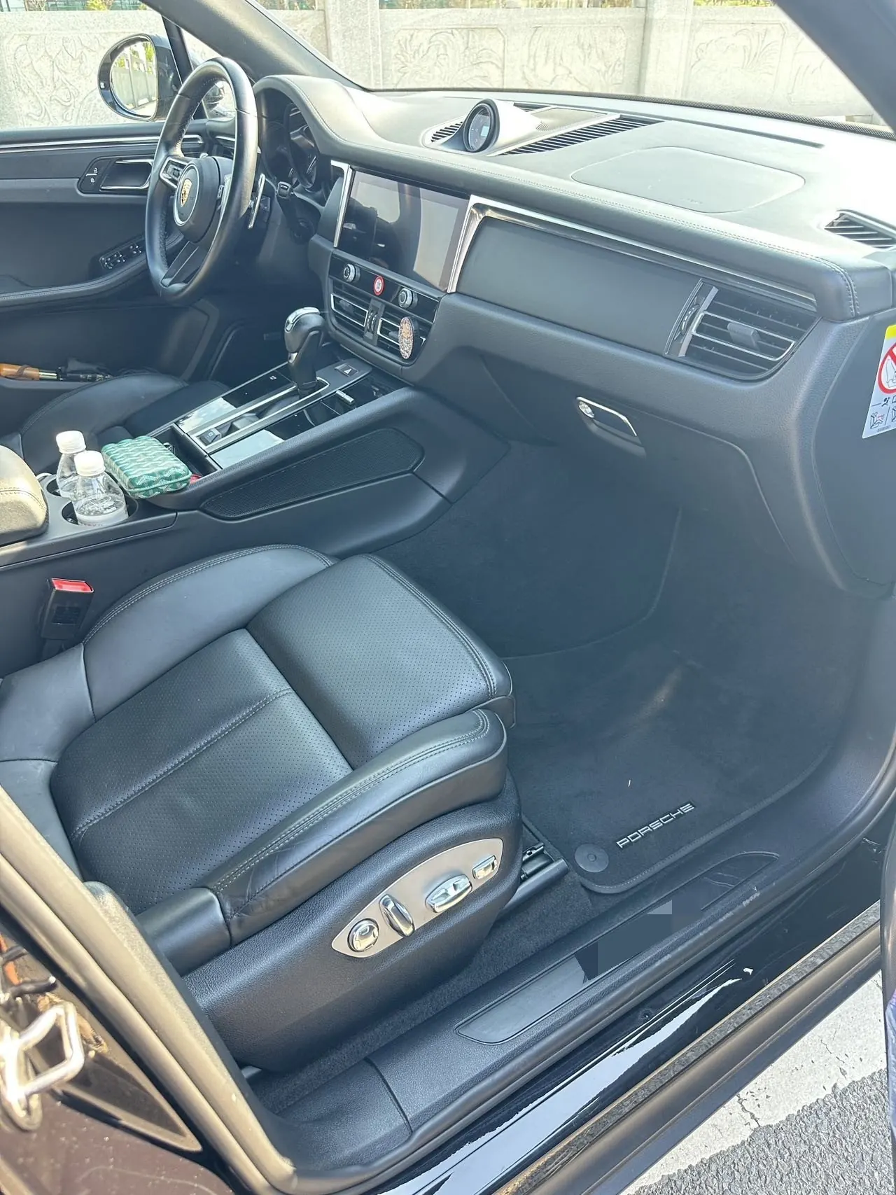 Porsche Macan (Imported) 2022 Macan 2.0T Automatic Gear 2