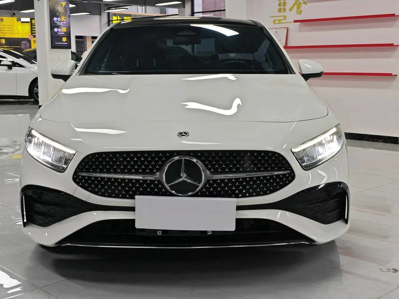 Mercedes Benz Class A 2023 A 200 L 1.3T Fashion Automatic Gear 2