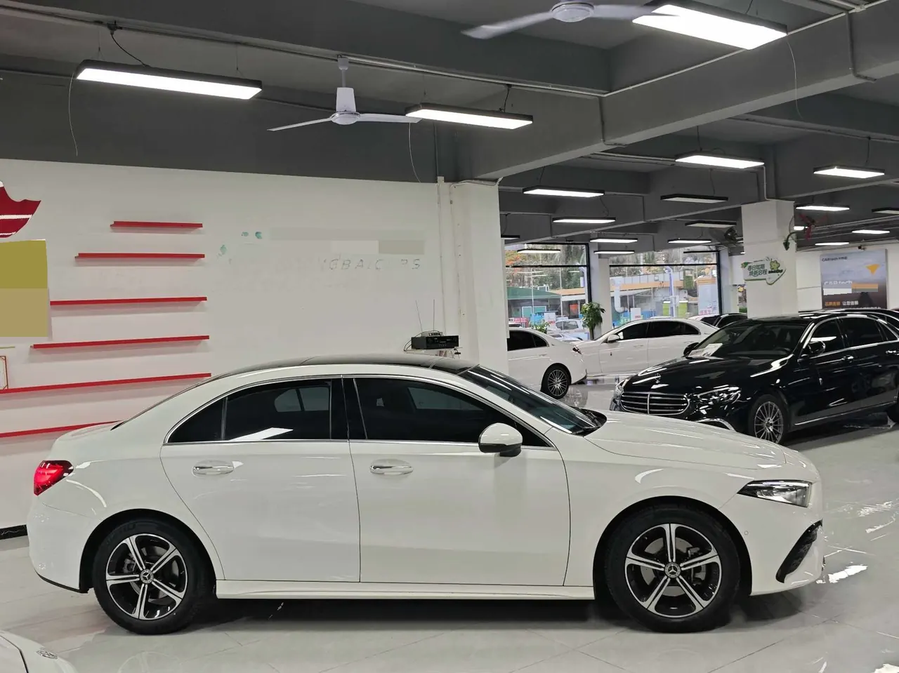 Mercedes Benz Class A 2023 A 200 L 1.3T Fashion Automatic Gear 4