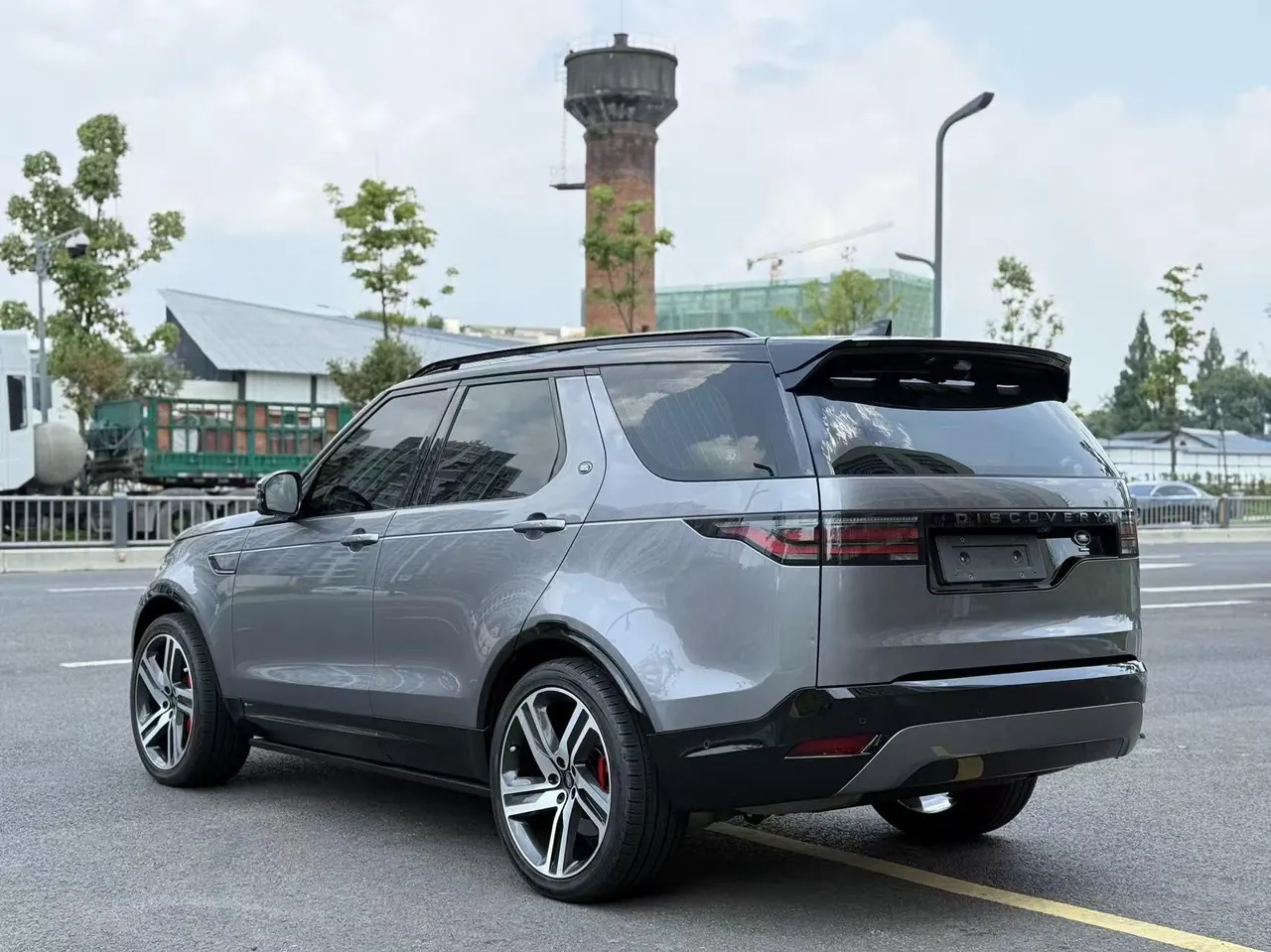 Land Rover Discovery (Imported) 2021 Discovery 5 48V 3.0T 360PS R-Dynamic SE Automatic Gear 8