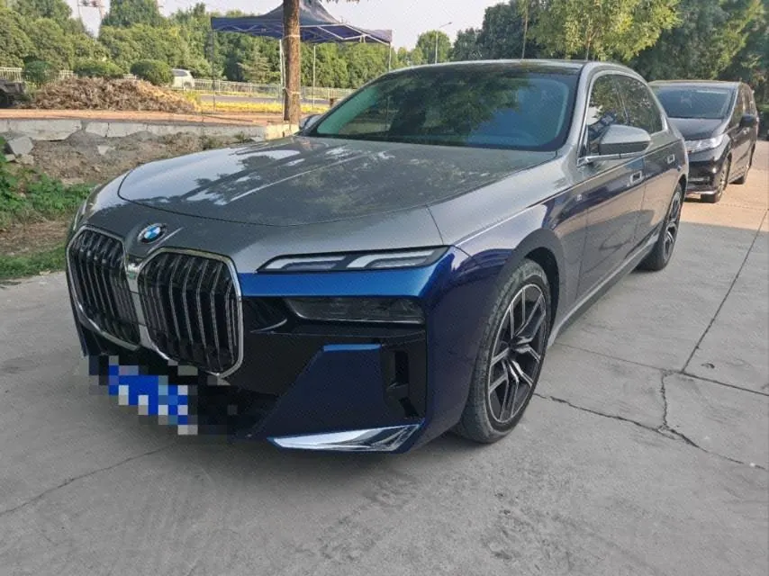 BMW 7 Series (Imported) 2023 735Li 48V 3.0T M Sports Suit Automatic Gear - View 1