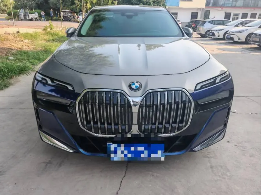 BMW 7 Series (Imported) 2023 735Li 48V 3.0T M Sports Suit Automatic Gear 2
