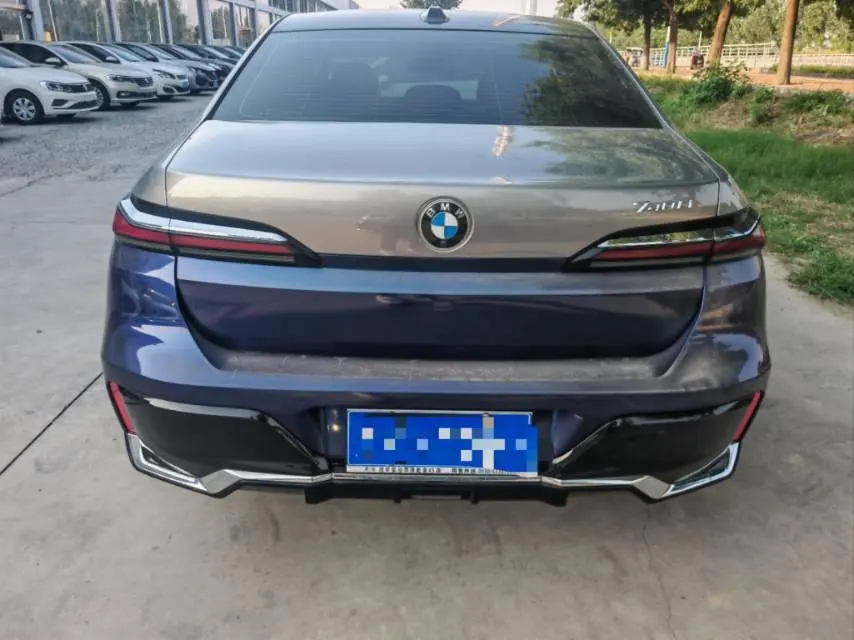 BMW 7 Series (Imported) 2023 735Li 48V 3.0T M Sports Suit Automatic Gear 7