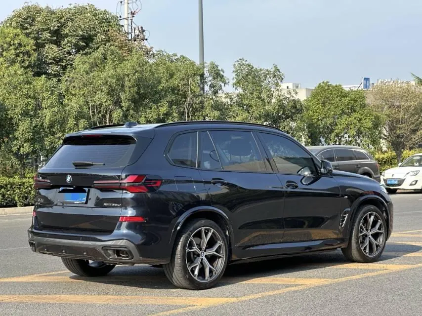 BMW 2023 X5 xDrive30Li 48V 2.0T exclusive M sports suit automatic gear 9