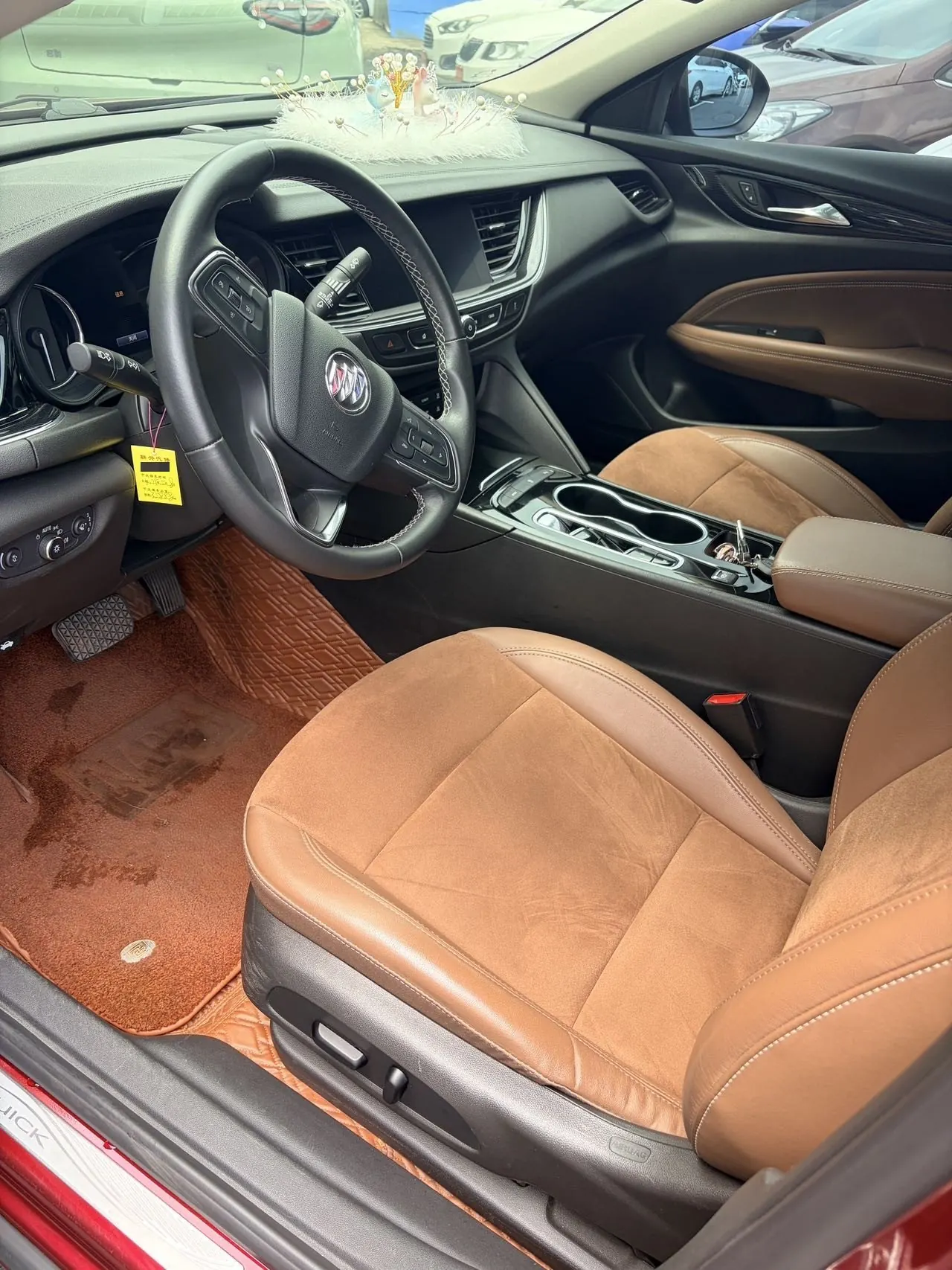 Buick 2020 Regal 1.5T 552T Luxury Automatic Gear 4