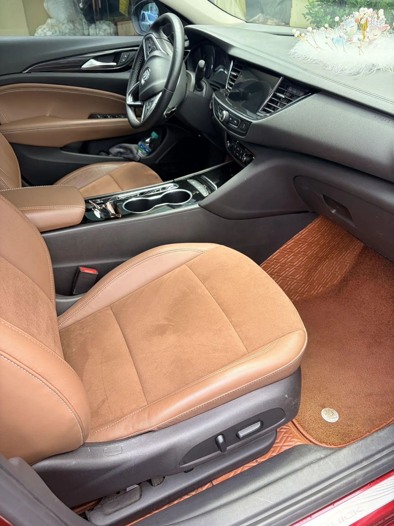 Buick 2020 Regal 1.5T 552T Luxury Automatic Gear 6