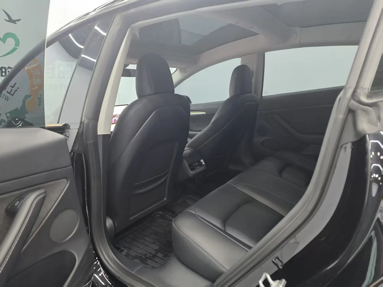 Tesla 2022 Model 3 rear-wheel drive version of automatic transmission 6