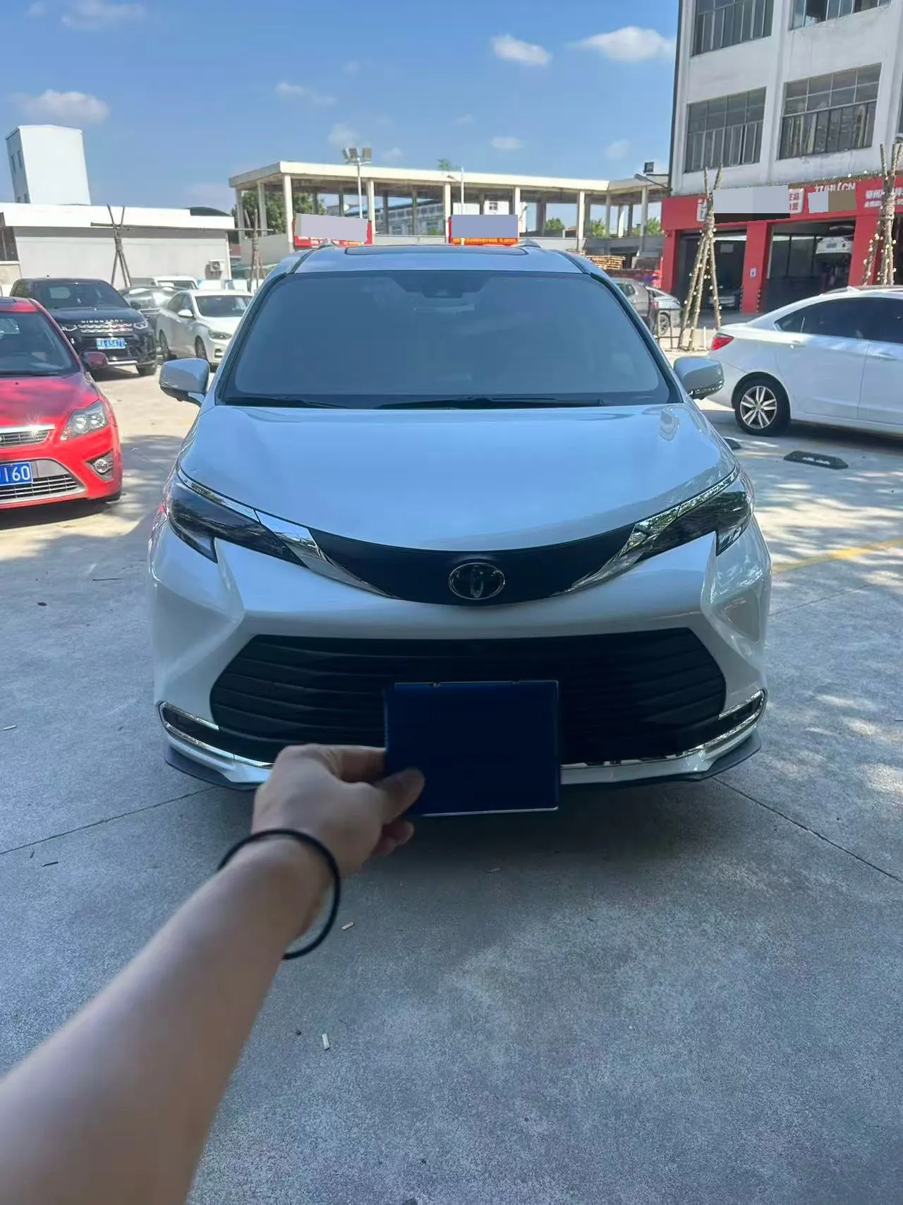 Toyota 2024 Sana 2.5 Stepless Comfort Edition Automatic Gear 2