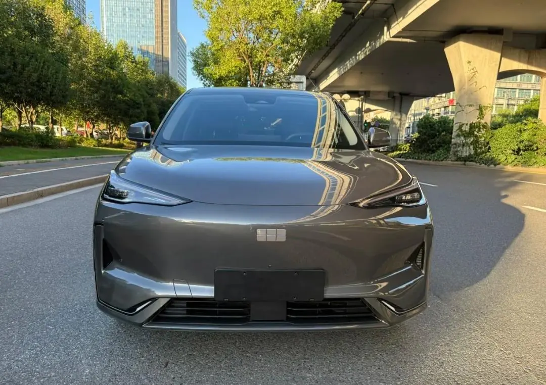 Geely Galaxy 2024 E 5 530km sailing version of automatic gear 2