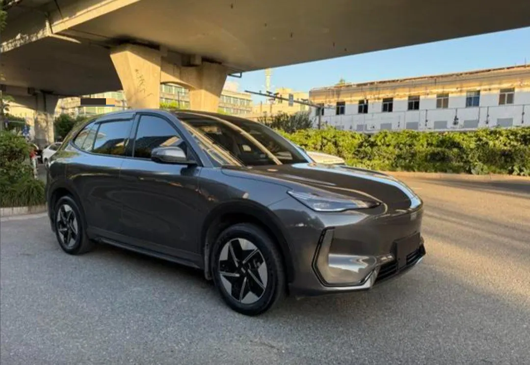 Geely Galaxy 2024 E 5 530km sailing version of automatic gear 3