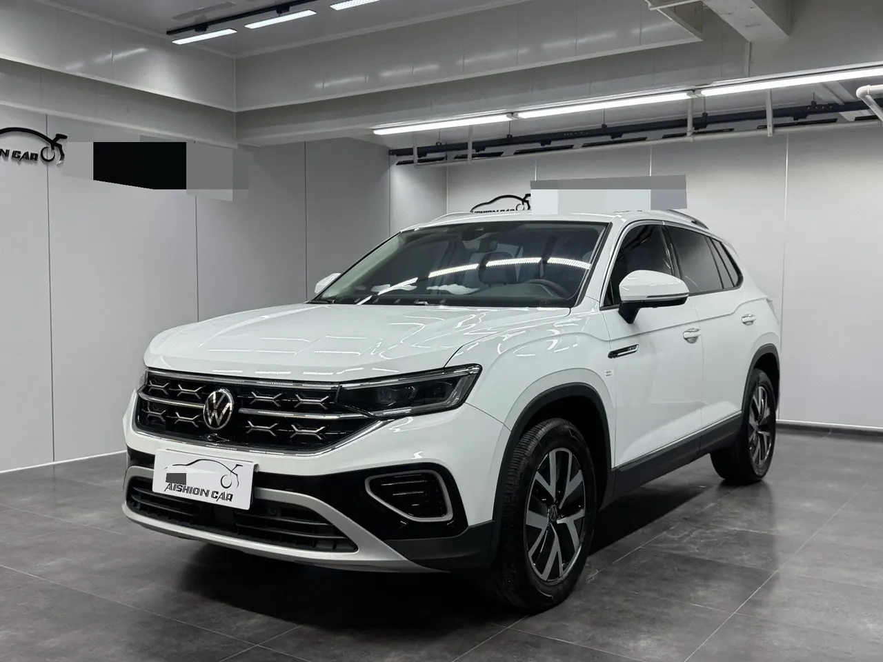 Volkswagen 2023 Tanyue 2.0TSI 330TSI Two-Drive Luxury Plus Advanced Edition Automatic Gear - View 1